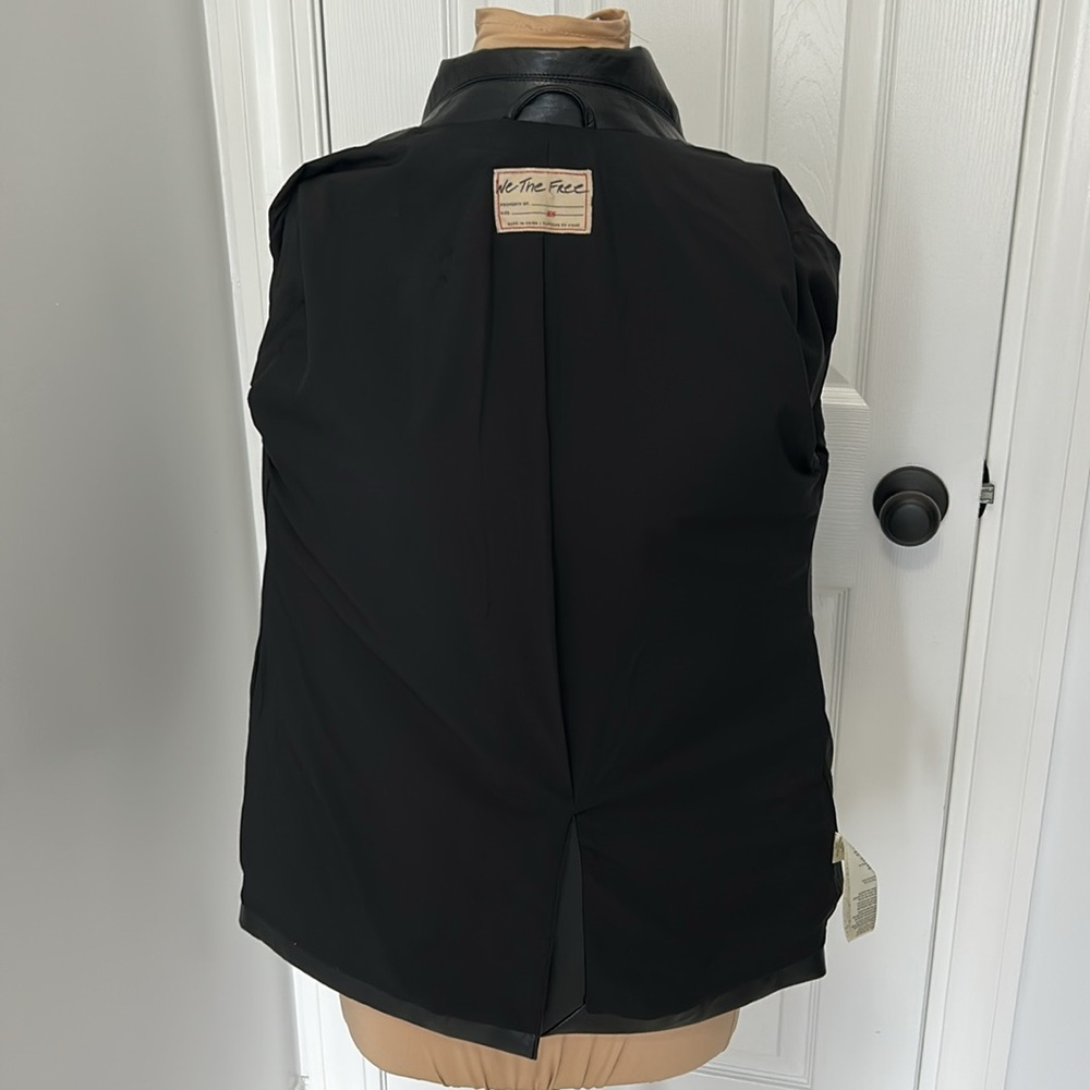 We The Free Black Vegan Leather Blazer - Picture 7 of 9
